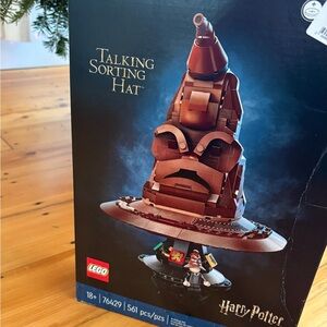 LEGO Harry Potter Talking Sorting Hat Set